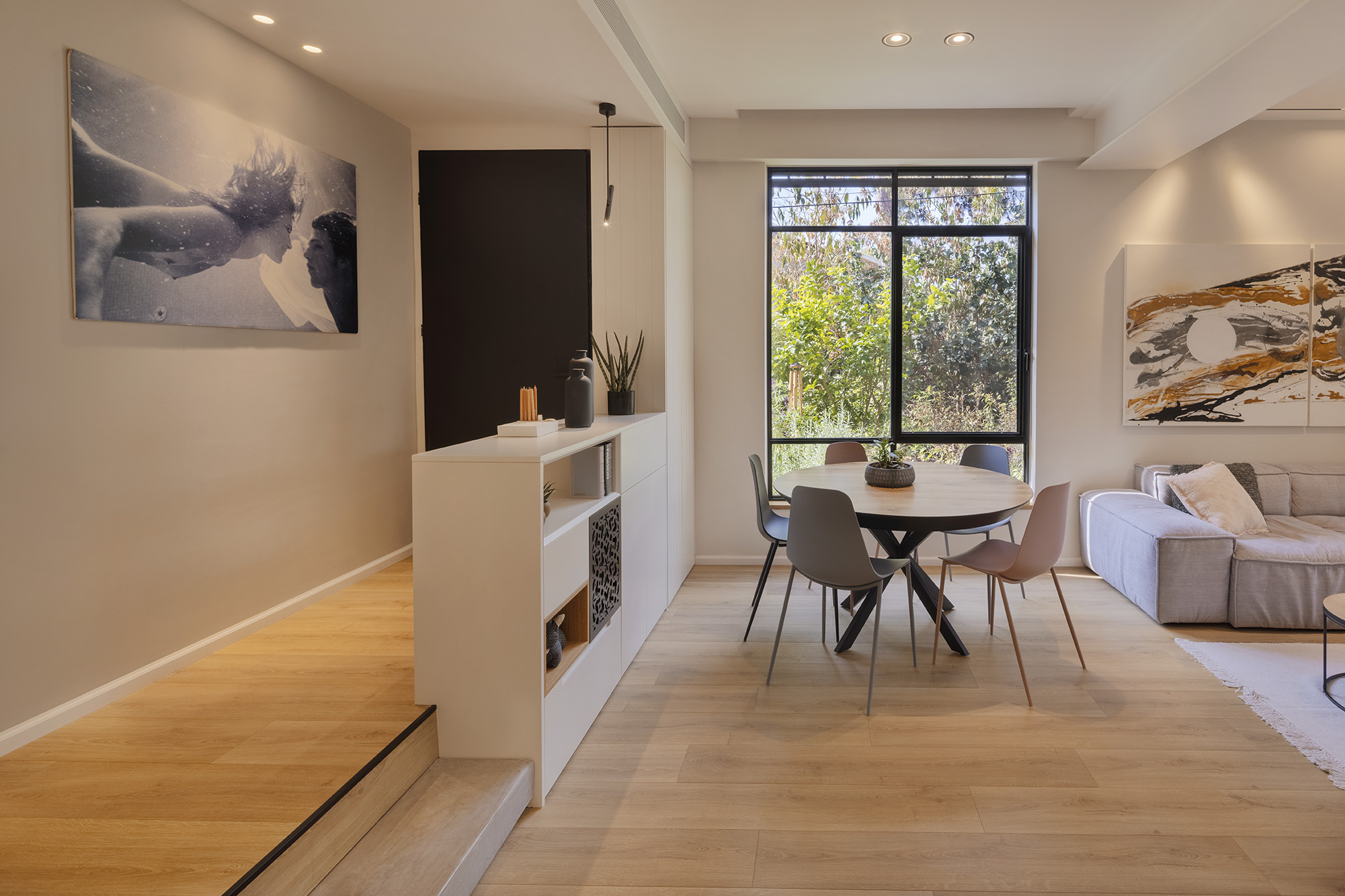 05F4AE8C-18D6-BFB8-DE93-72D8C5278015