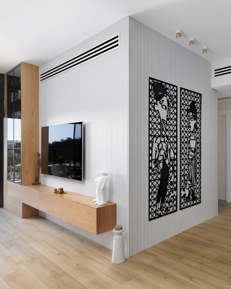 1853CA89-A6D9-56E4-5EC4-7729C0EE28E0