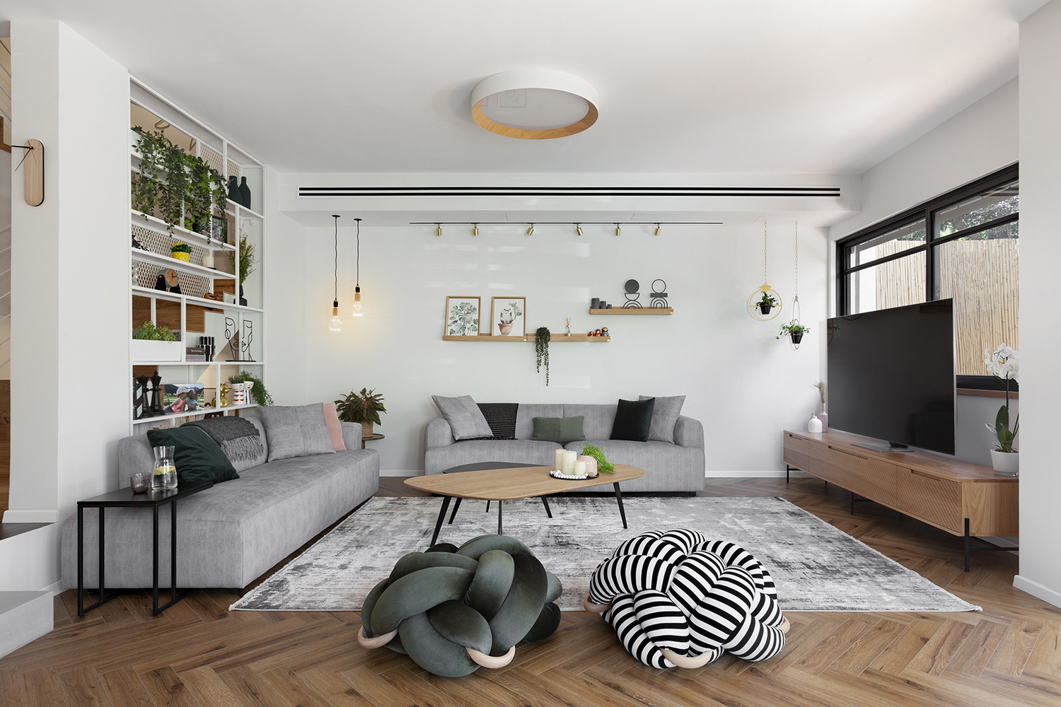 203D2174-4D32-7763-BE64-41B751C0D6F4