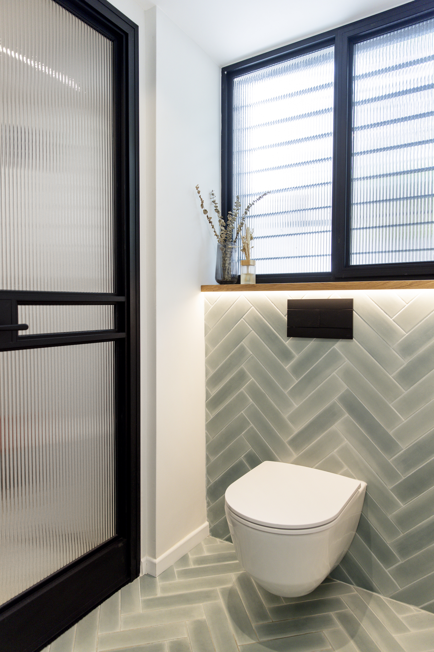 2C214A2A-6934-0C27-05BE-2BC248597E1C