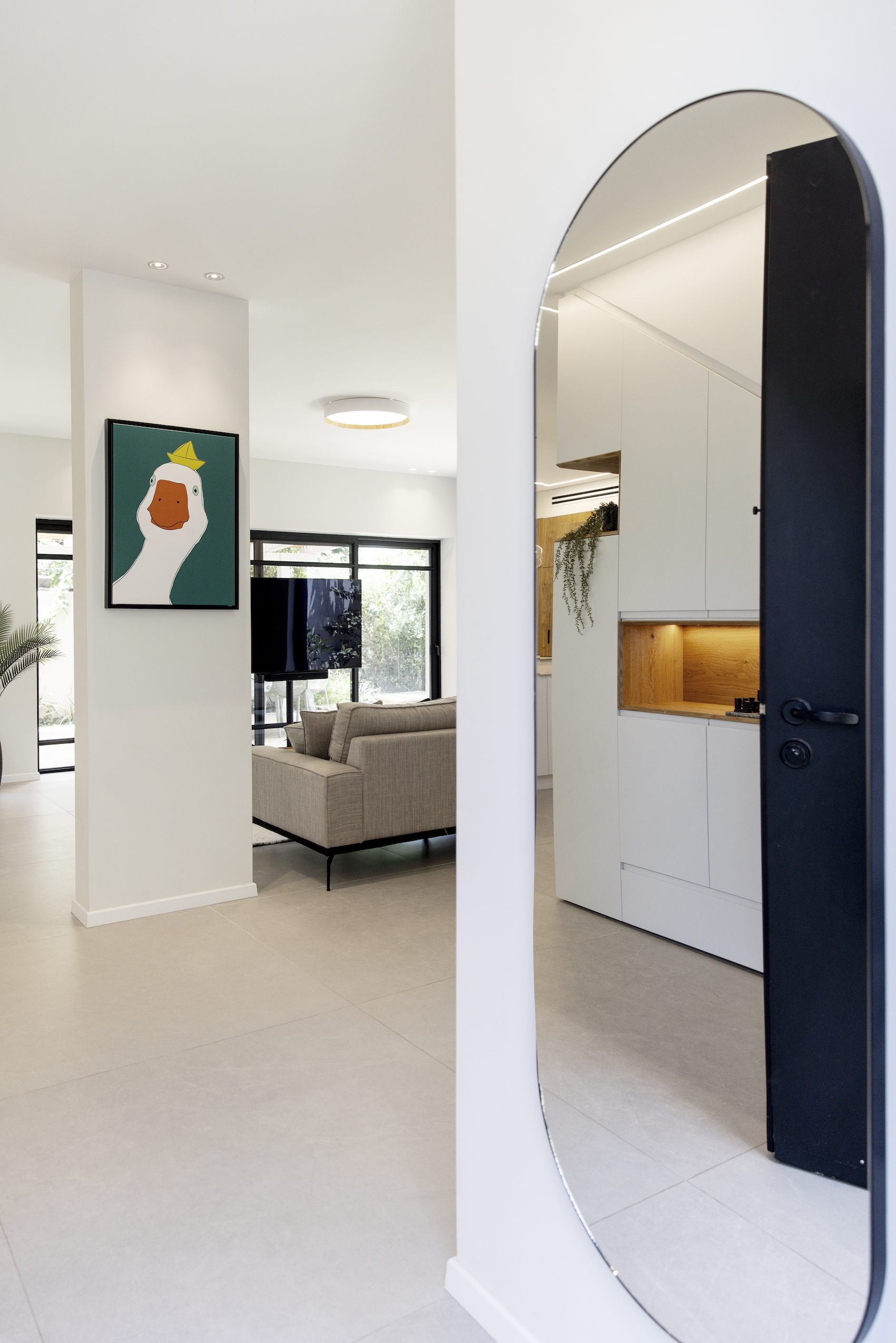 2D2F3250-5A1B-8393-C949-852C4D34118A