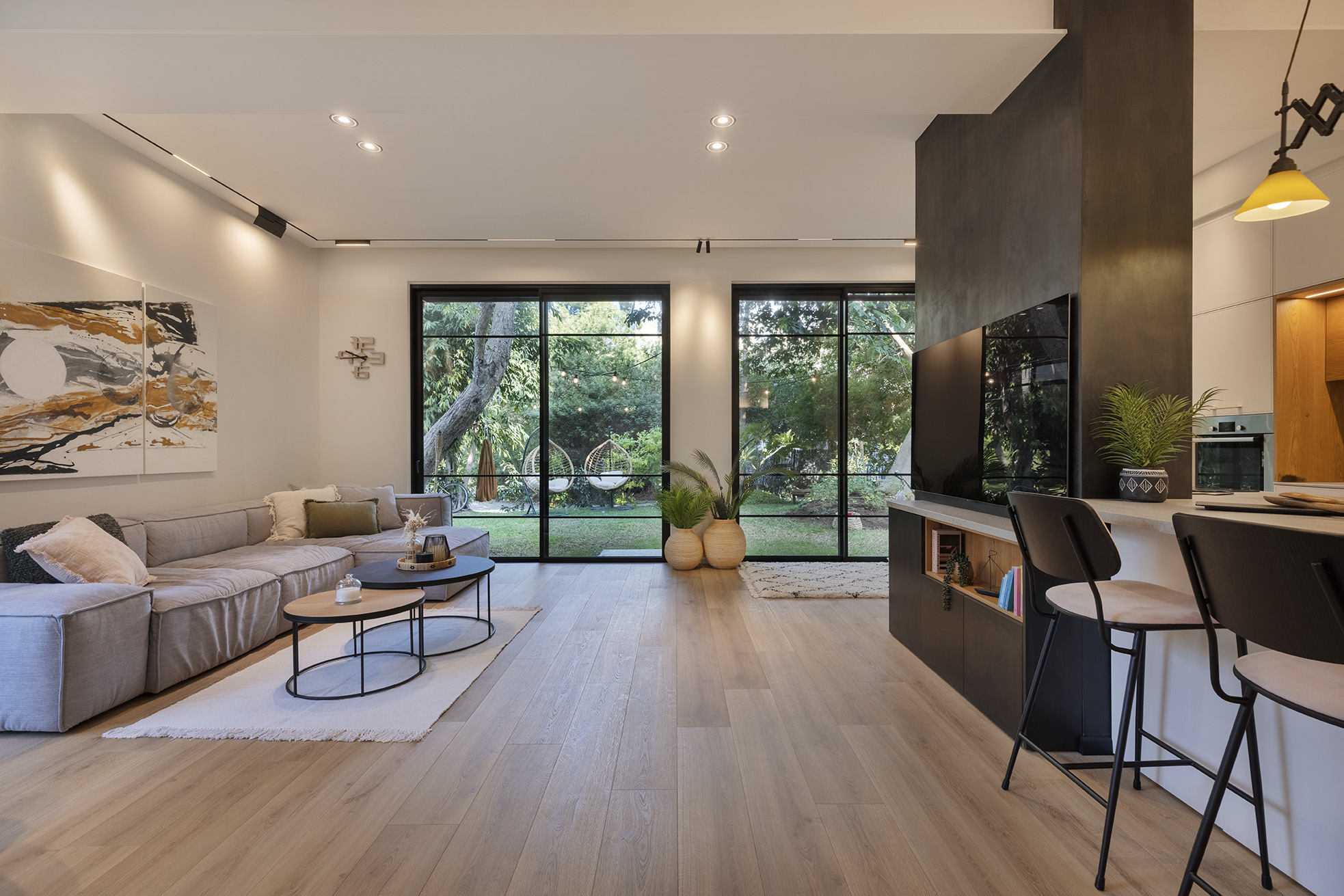 4634EA19-1709-312A-6348-498695C4DA6A