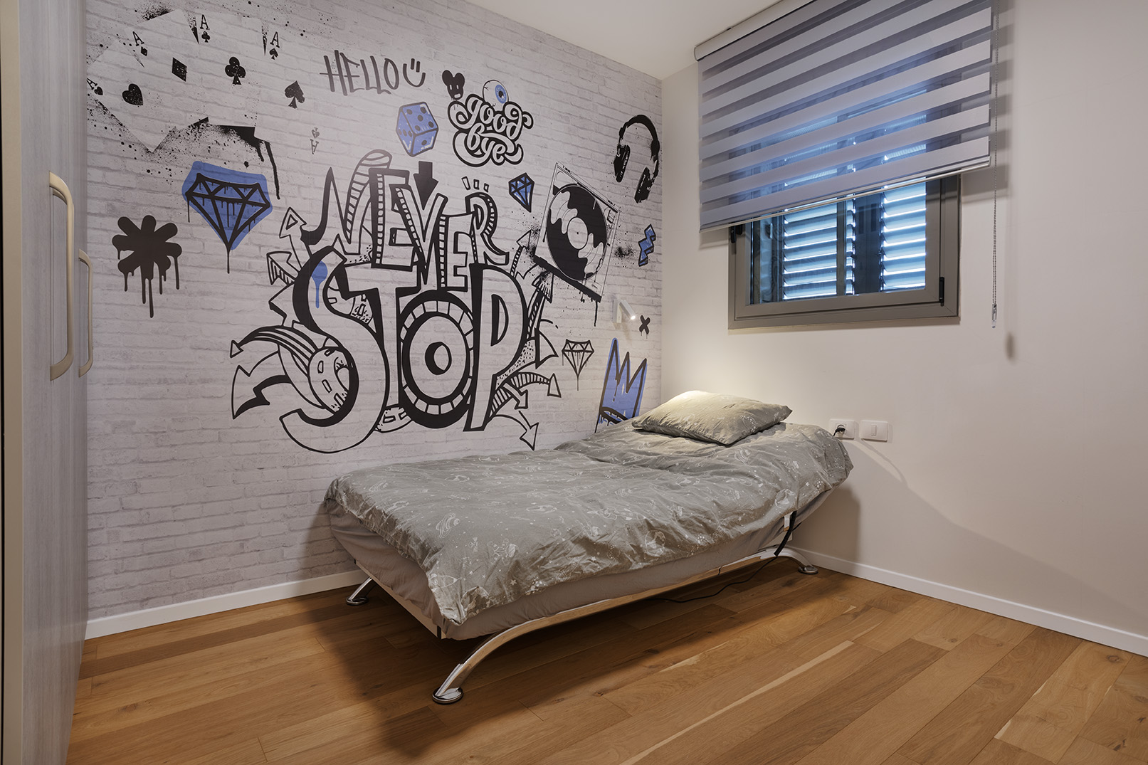 4B96D911-AA68-2720-6FB3-055FE86C50D9