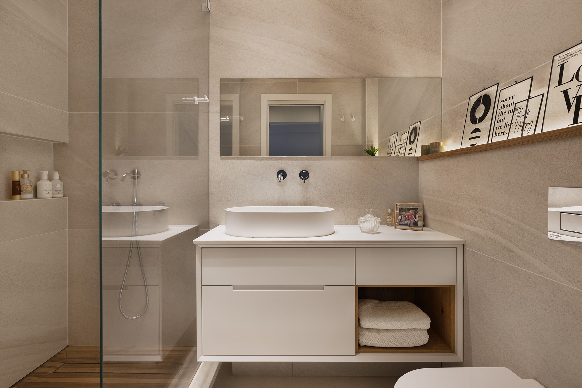 6E23E0F7-2104-6C65-40A4-CE307059E6D3