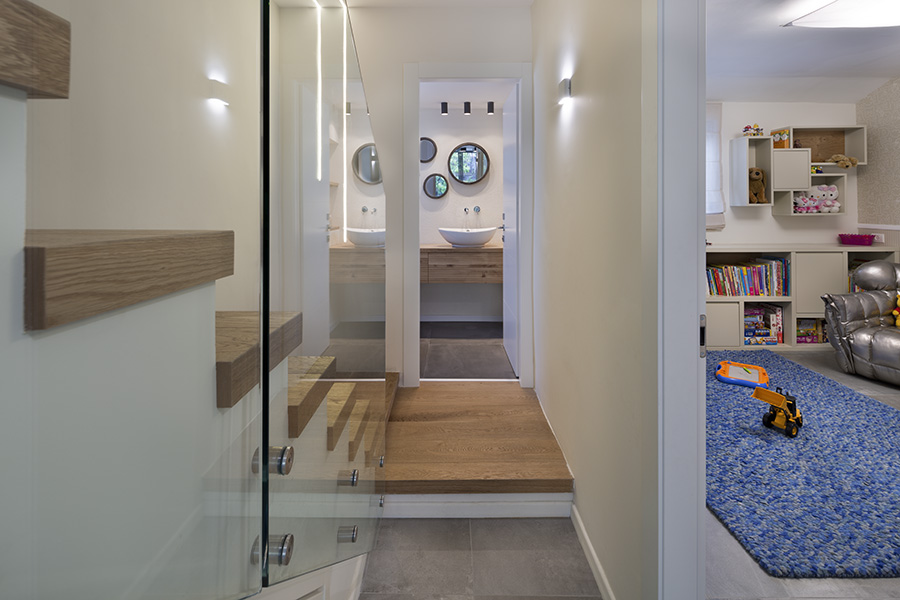 7CCB9CBB-F173-B67B-EBB7-57207ECEE9CF