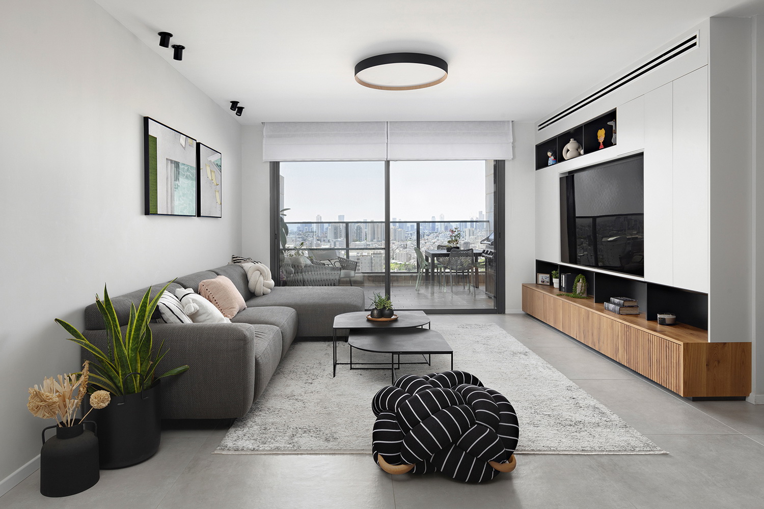 8425EBBE-B270-8D87-24C1-798A4A85F00C