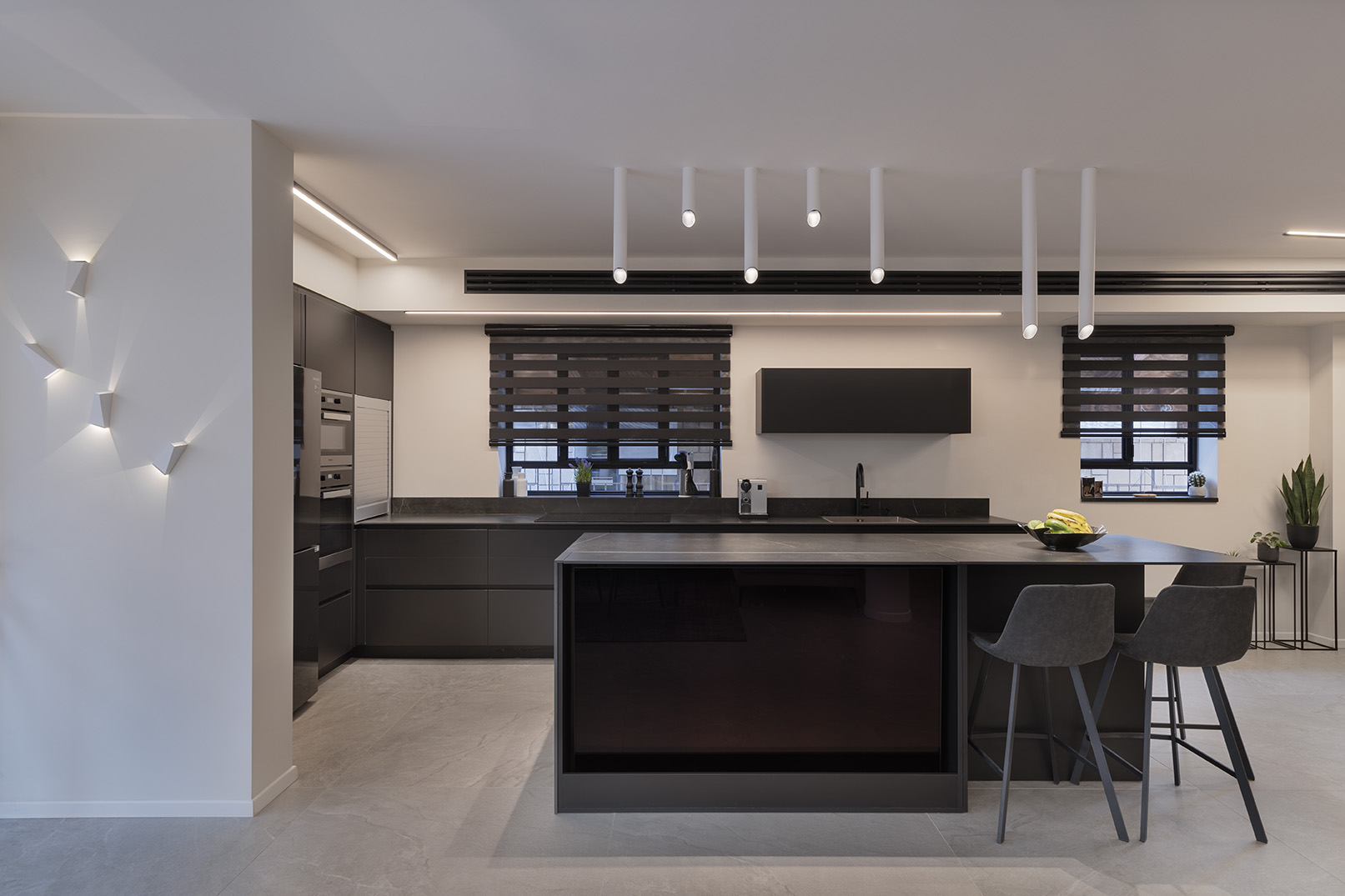 8DFA5D21-5CE9-F651-BDF2-BAC93DB74770