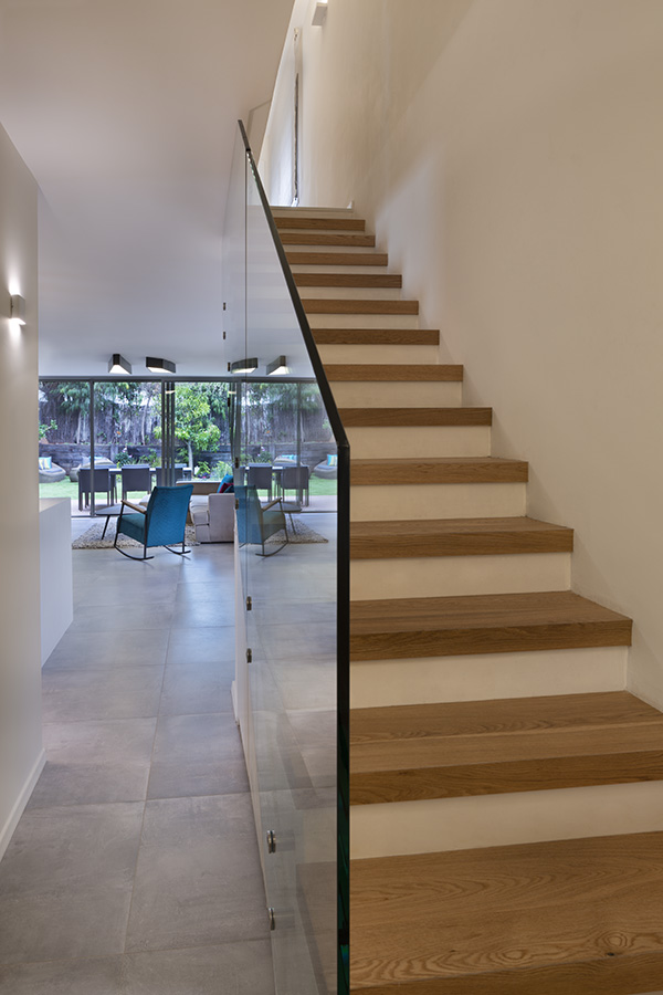 9D6EB98E-D9B3-1A8C-3B61-2A2C260C229C