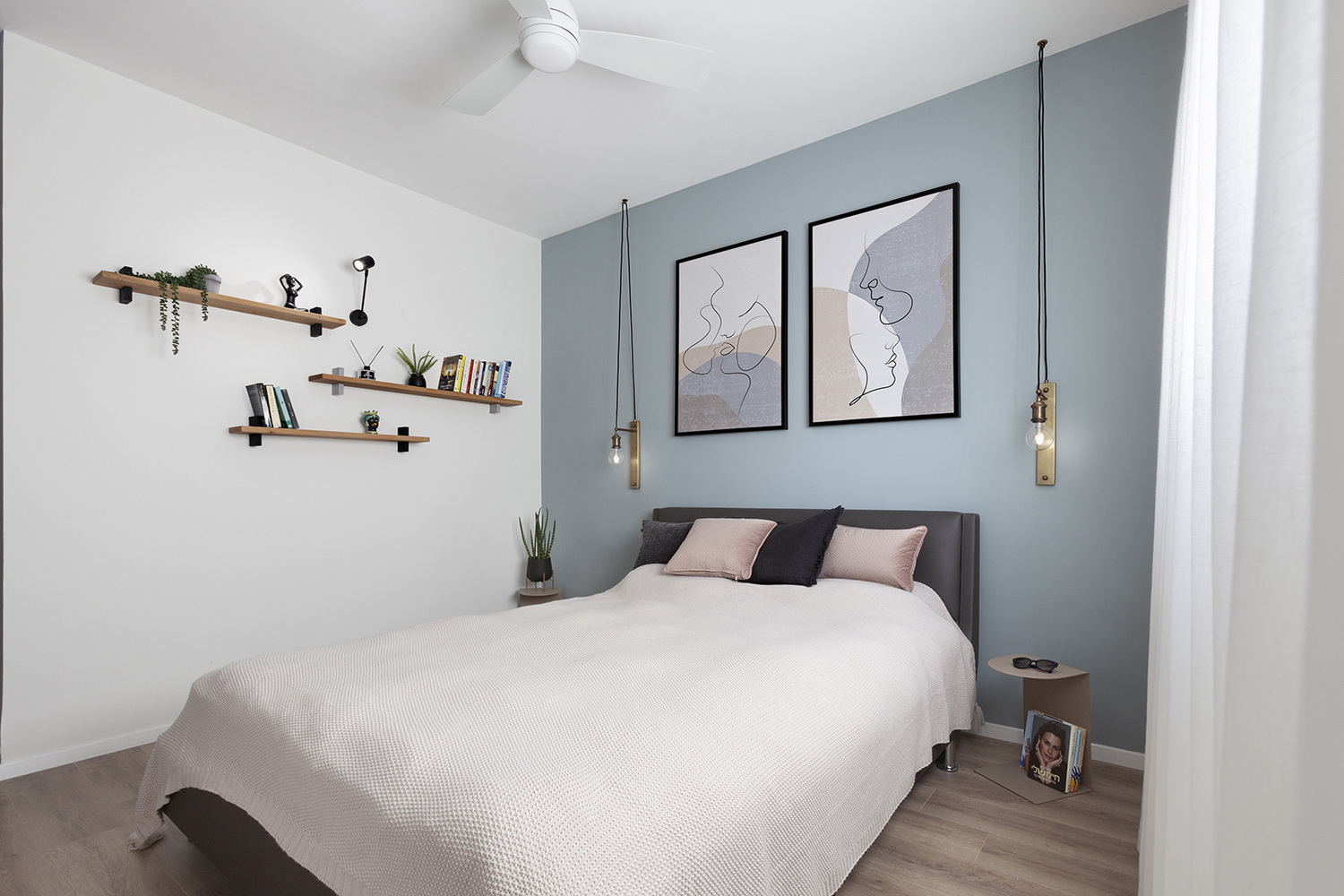 BA500520-1475-5D84-380B-0A9621B49359