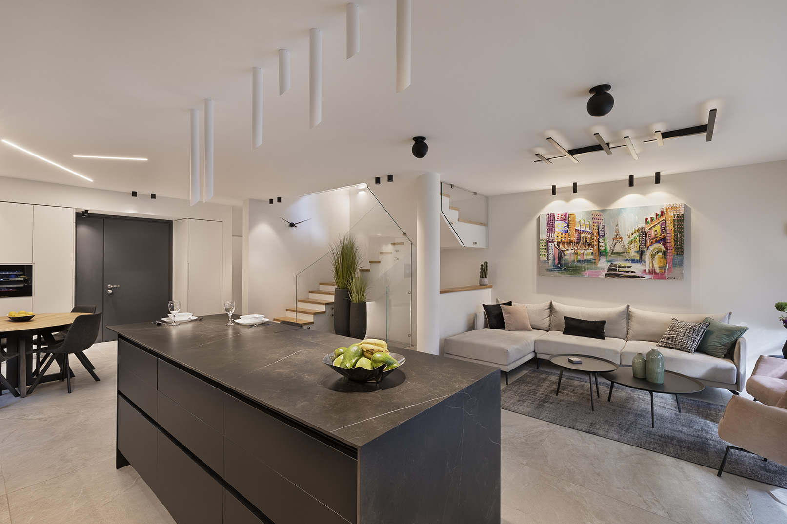 C83F5871-B911-E5E7-85C5-86CF23655412