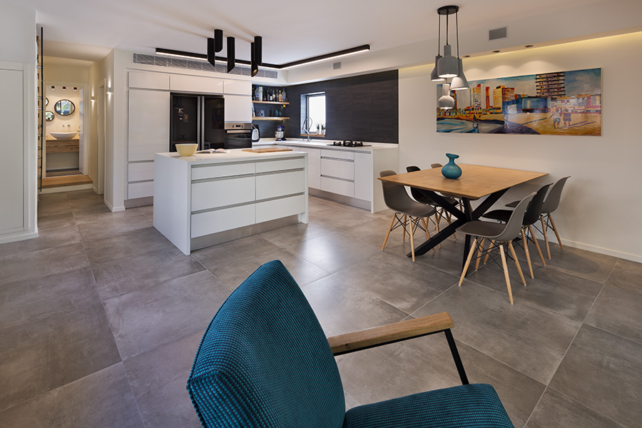 CFE734DB-26EC-E54B-6BAC-3016D16D0565