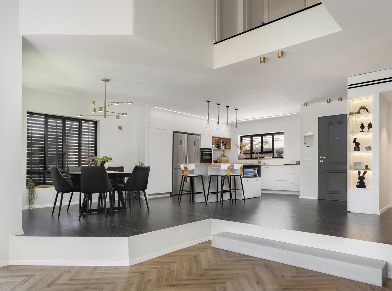 DCC7C89A-031E-DAF3-6548-28238DB9EB22